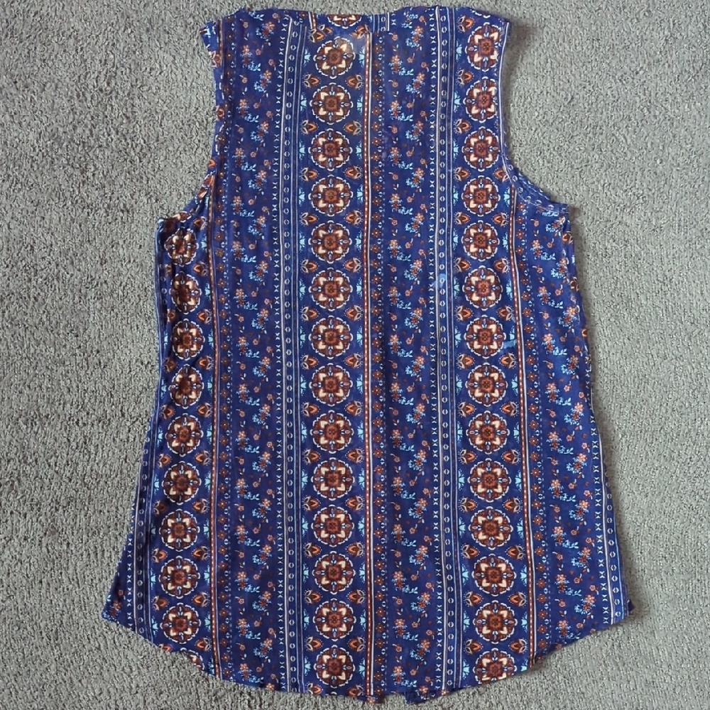 Bohemian Floral Sleeveless Blue Stretch Top - Picture 12 of 16